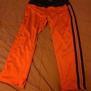 Ruby Ribbon Large sports